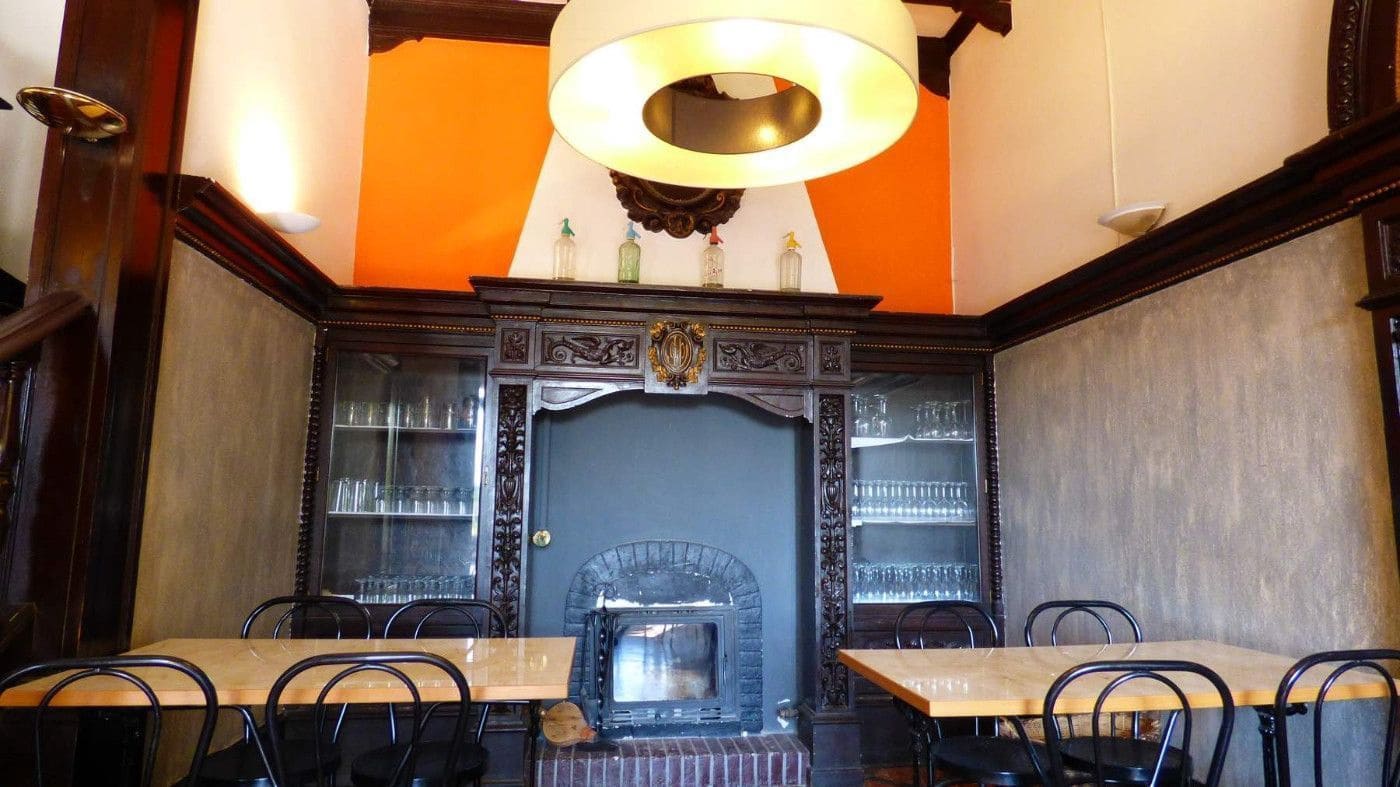 8 bedroom Restaurant/Bar for sale in Moia - € 310,000 (Ref: 9420165)