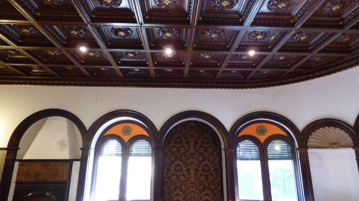 8 bedroom Restaurant/Bar for sale in Moia - € 310,000 (Ref: 9420165)