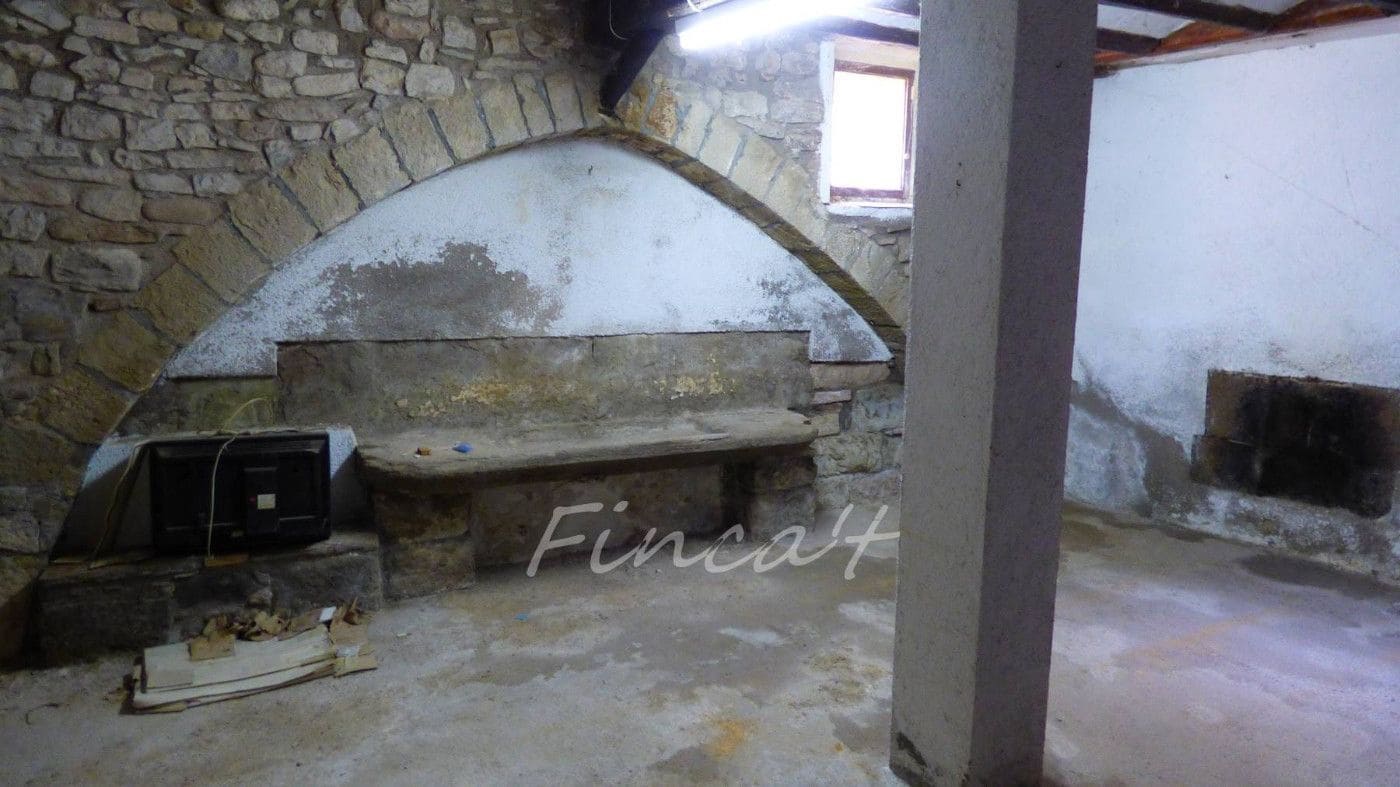 Townhouse for sale in Moia with garage - € 398,000 (Ref: 9420166)