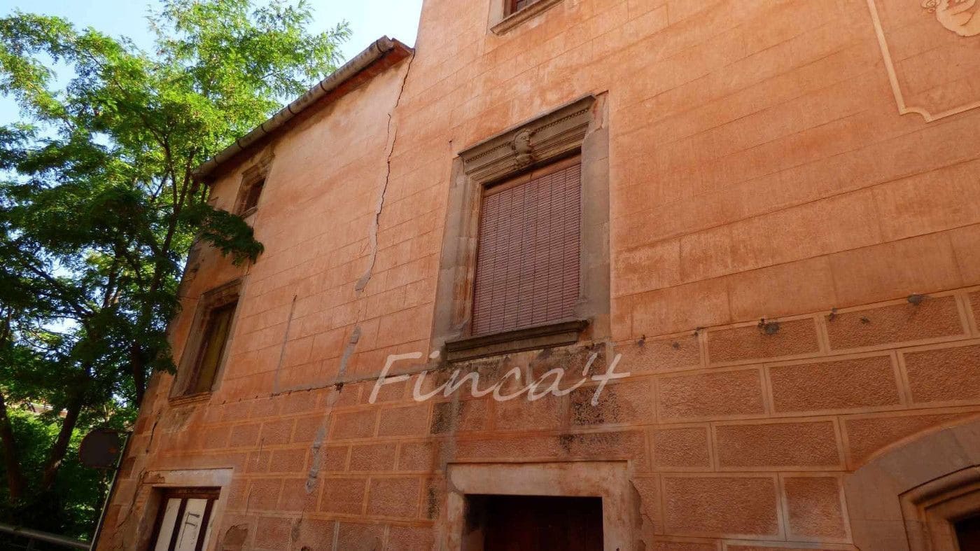 Townhouse for sale in Moia with garage - € 398,000 (Ref: 9420166)