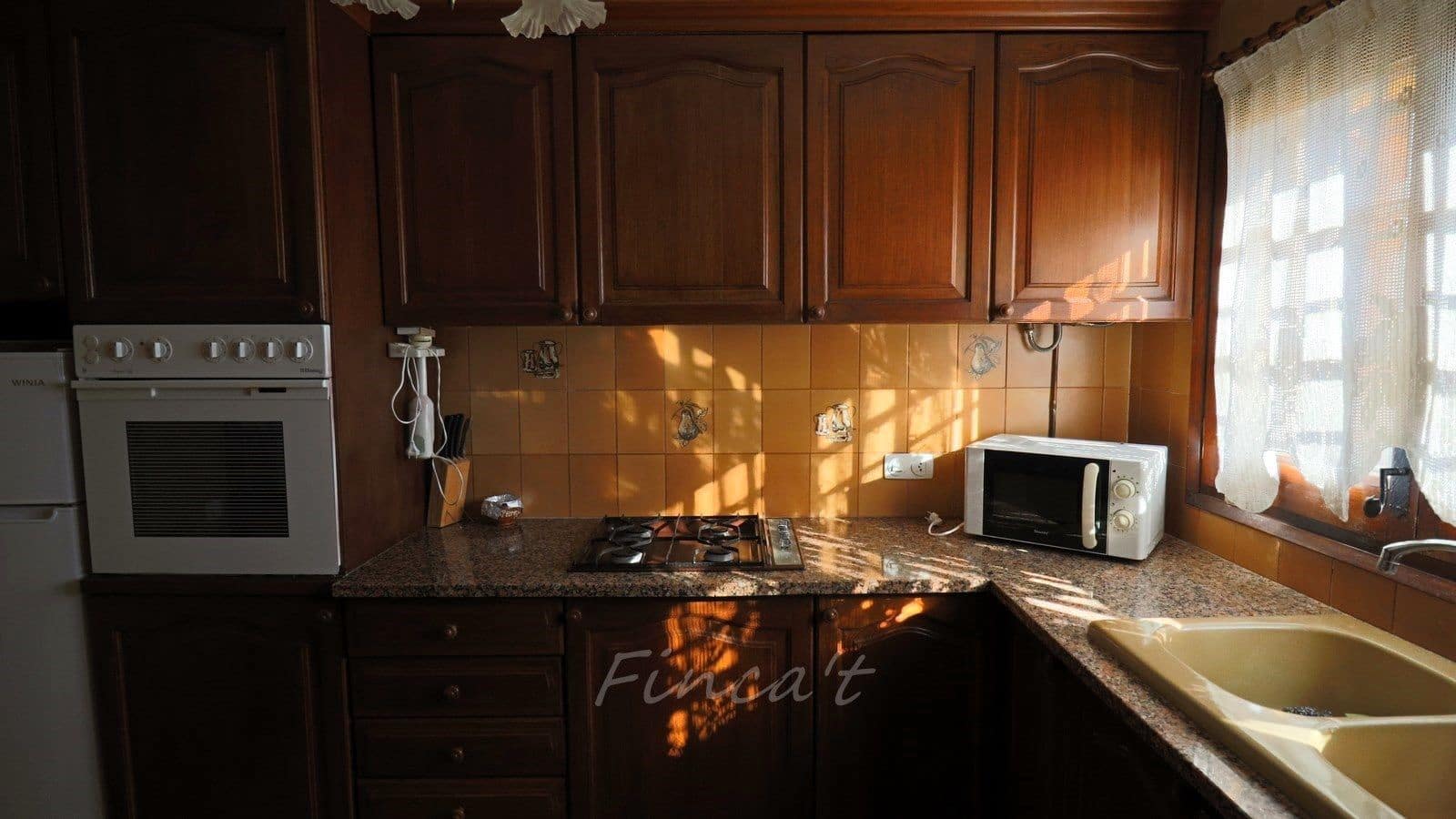 5 bedroom Townhouse for sale in Moia - € 330,000 (Ref: 9420168)