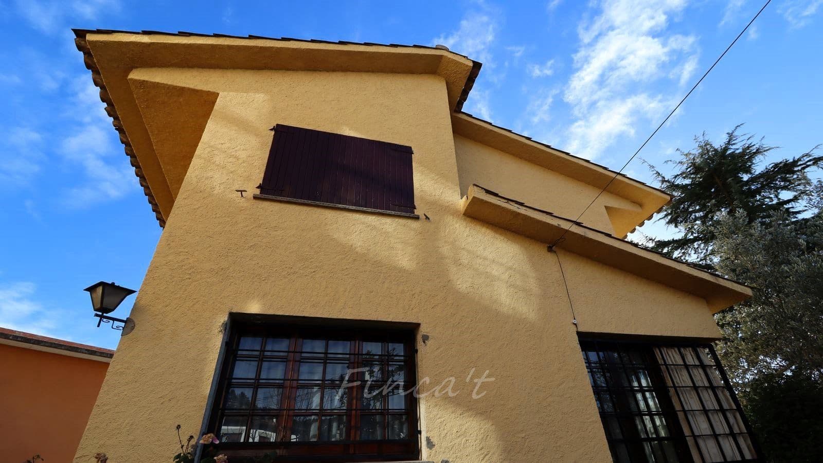 5 bedroom Townhouse for sale in Moia - € 330,000 (Ref: 9420168)