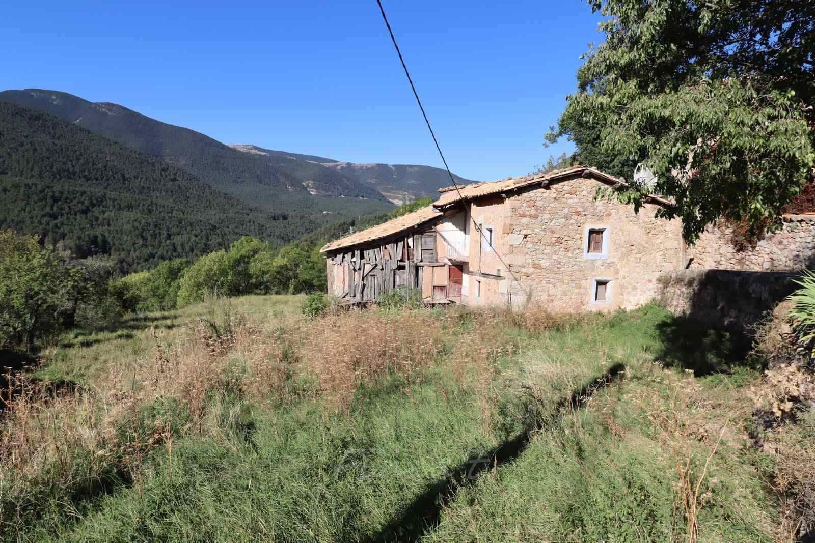 5 slaapkamer Finca/Landhuis te koop in Saldes - € 225.000 (Ref: 9420169)