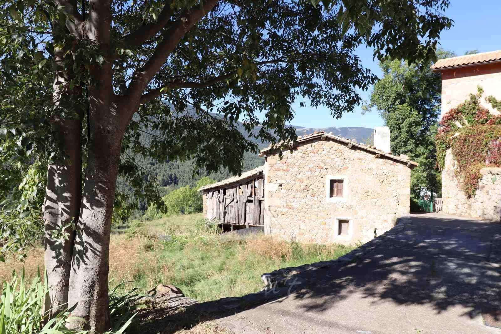 5 slaapkamer Finca/Landhuis te koop in Saldes - € 225.000 (Ref: 9420169)