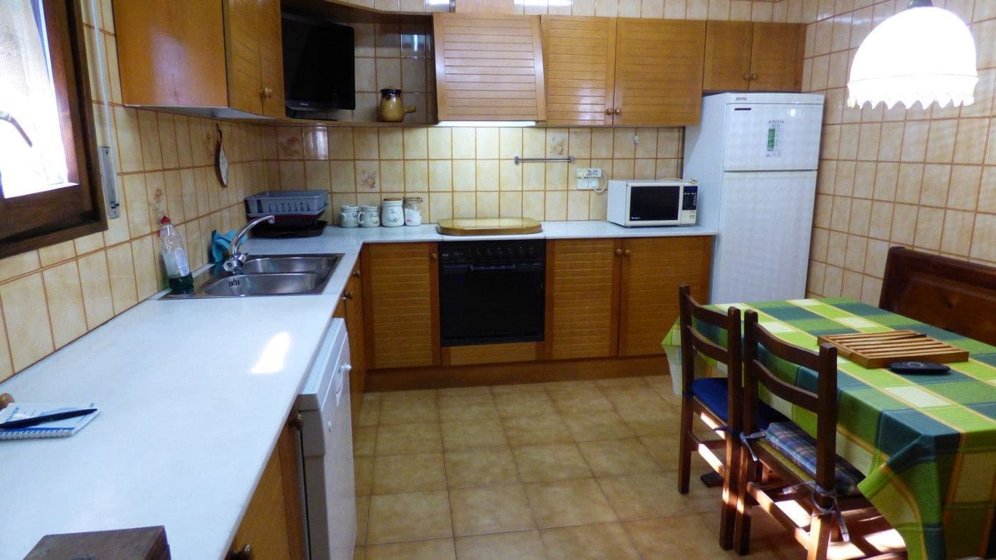 4 bedroom Finca/Country House for sale in Sant Quirze Safaja with garage - € 398,000 (Ref: 9420175)