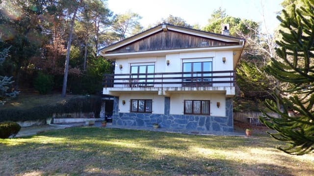 4 bedroom Finca/Country House for sale in Sant Quirze Safaja with garage - € 398,000 (Ref: 9420175)