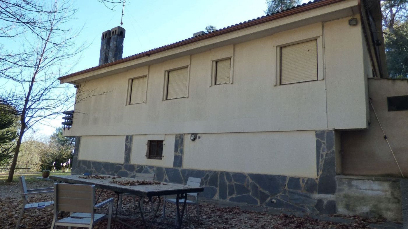 4 bedroom Finca/Country House for sale in Sant Quirze Safaja with garage - € 398,000 (Ref: 9420175)