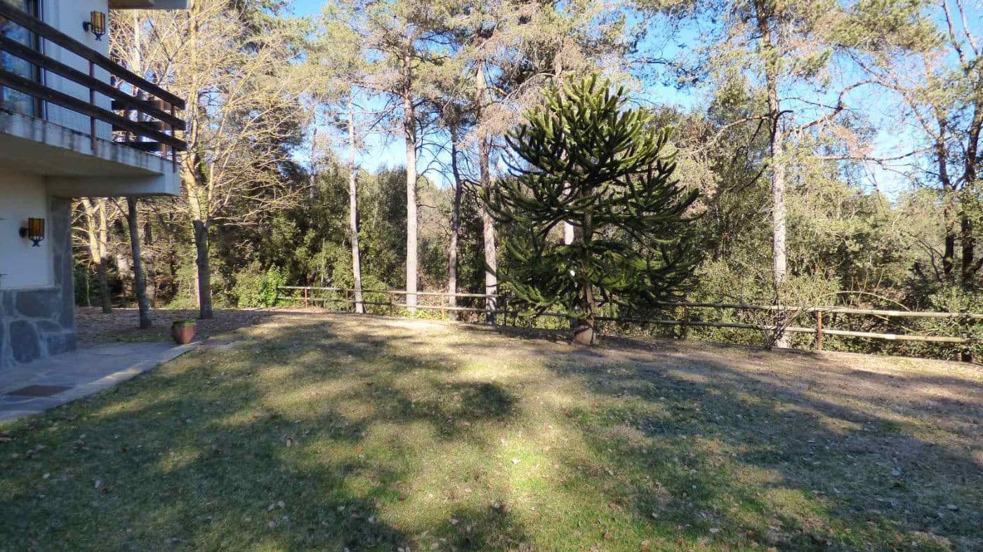 4 bedroom Finca/Country House for sale in Sant Quirze Safaja with garage - € 398,000 (Ref: 9420175)