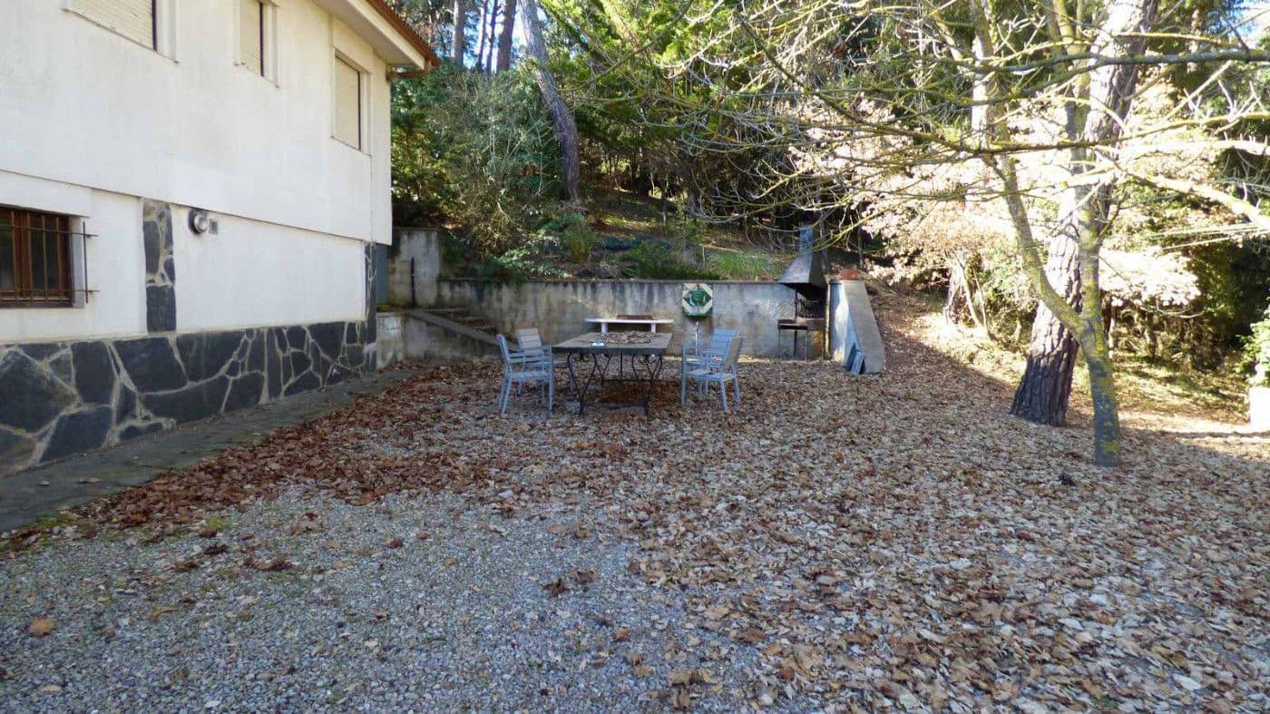 4 bedroom Finca/Country House for sale in Sant Quirze Safaja with garage - € 398,000 (Ref: 9420175)