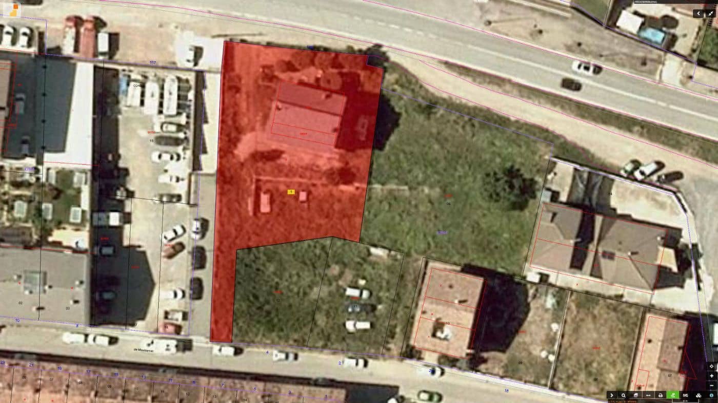 6 bedroom Villa for sale in Moia with garage - € 290,000 (Ref: 9420176)