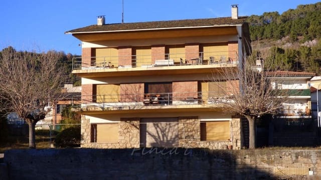 6 bedroom Villa for sale in Moià with garage - € 290,000 (Ref: 9420176)