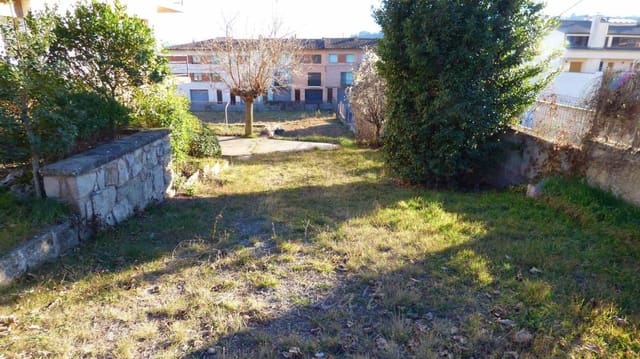 6 bedroom Villa for sale in Moià with garage - € 290,000 (Ref: 9420176)