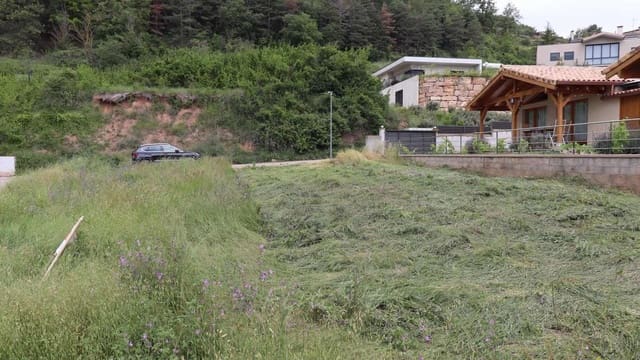 Building Plot for sale in L'Estany - € 85,000 (Ref: 9420178)