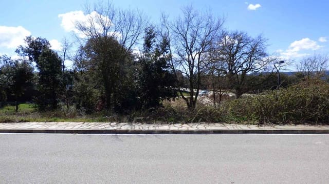 Terreno para Construção para venda em Barcelona cidade - 104 000 € (Ref: 9420183)