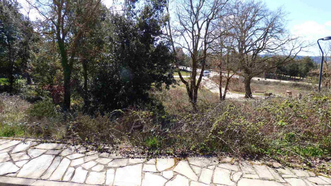 Terreno para Construção para venda em Barcelona cidade - 104 000 € (Ref: 9420183)