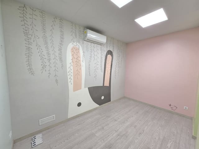 Komercyjne do wynajęcia w Moià - 650 € (Ref: 9420190)