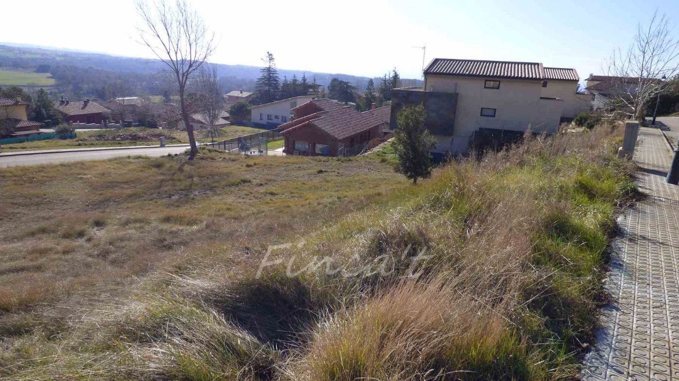 Byggegrund til salg i Barcelona by - € 50.000 (Ref: 9420191)