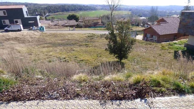 Byggegrund til salg i Barcelona by - € 50.000 (Ref: 9420191)