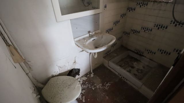 Byhus til salg i Moià - € 210.000 (Ref: 9420194)