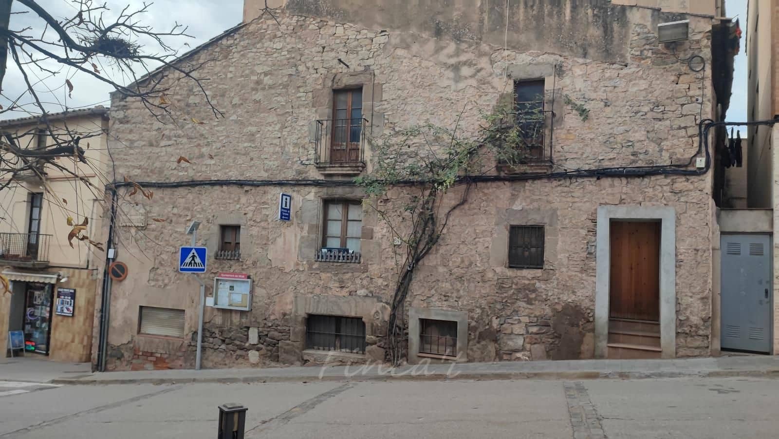 Byhus til salg i Moia - € 210.000 (Ref: 9420194)