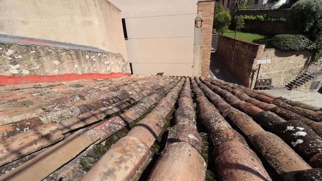 Byhus til salg i Moià - € 210.000 (Ref: 9420194)