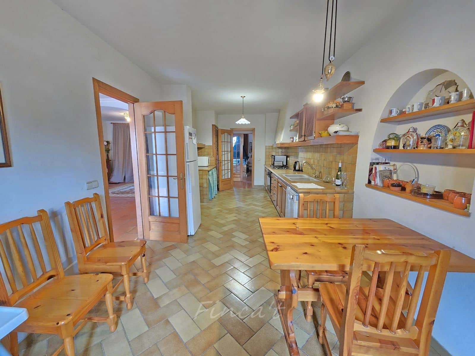 5 chambre Maison de Ville à vendre à Collsuspina avec garage - 630 000 € (Ref: 9420195)