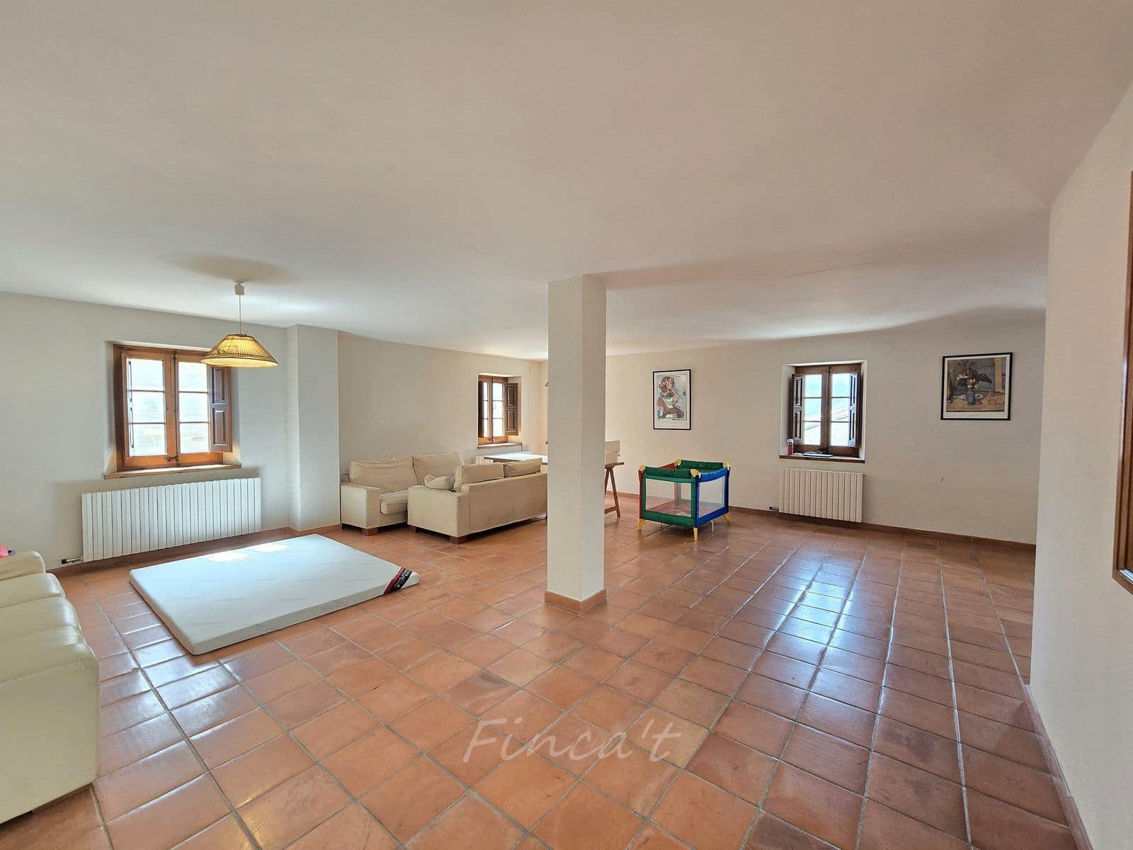 5 chambre Maison de Ville à vendre à Collsuspina avec garage - 630 000 € (Ref: 9420195)