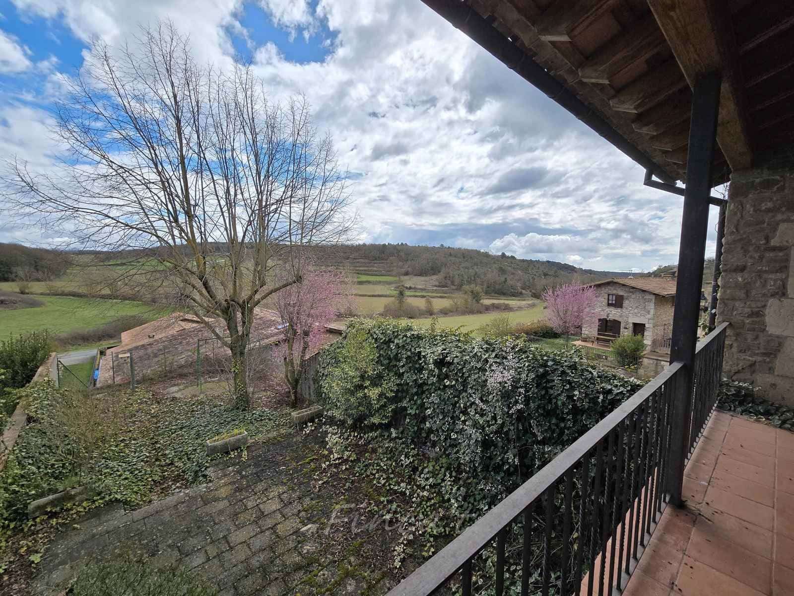 5 chambre Maison de Ville à vendre à Collsuspina avec garage - 630 000 € (Ref: 9420195)