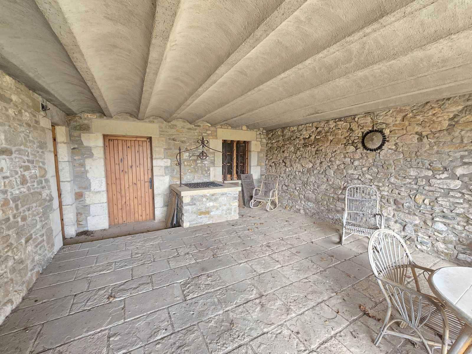 5 chambre Maison de Ville à vendre à Collsuspina avec garage - 630 000 € (Ref: 9420195)