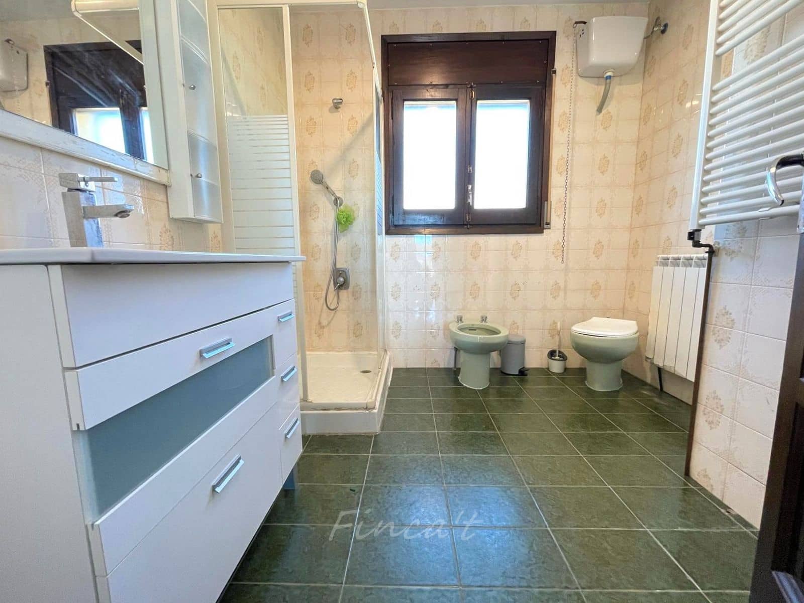 6 bedroom Townhouse for sale in Moia with pool - € 349,000 (Ref: 9420199)