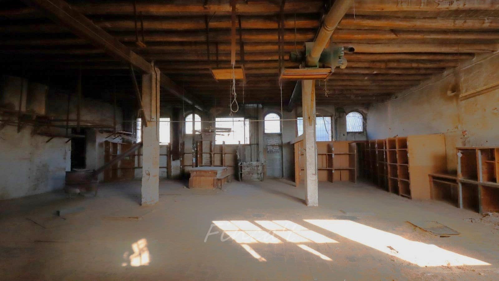 Commercial for sale in Moia - € 590,000 (Ref: 9420200)