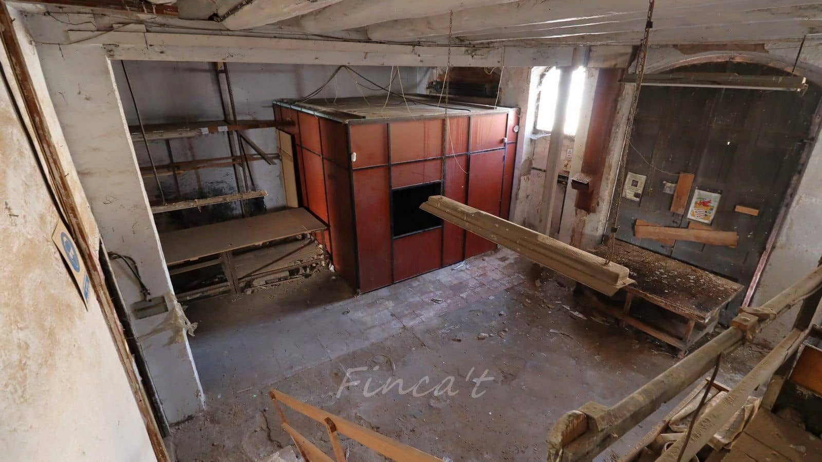 Commercial for sale in Moia - € 590,000 (Ref: 9420200)