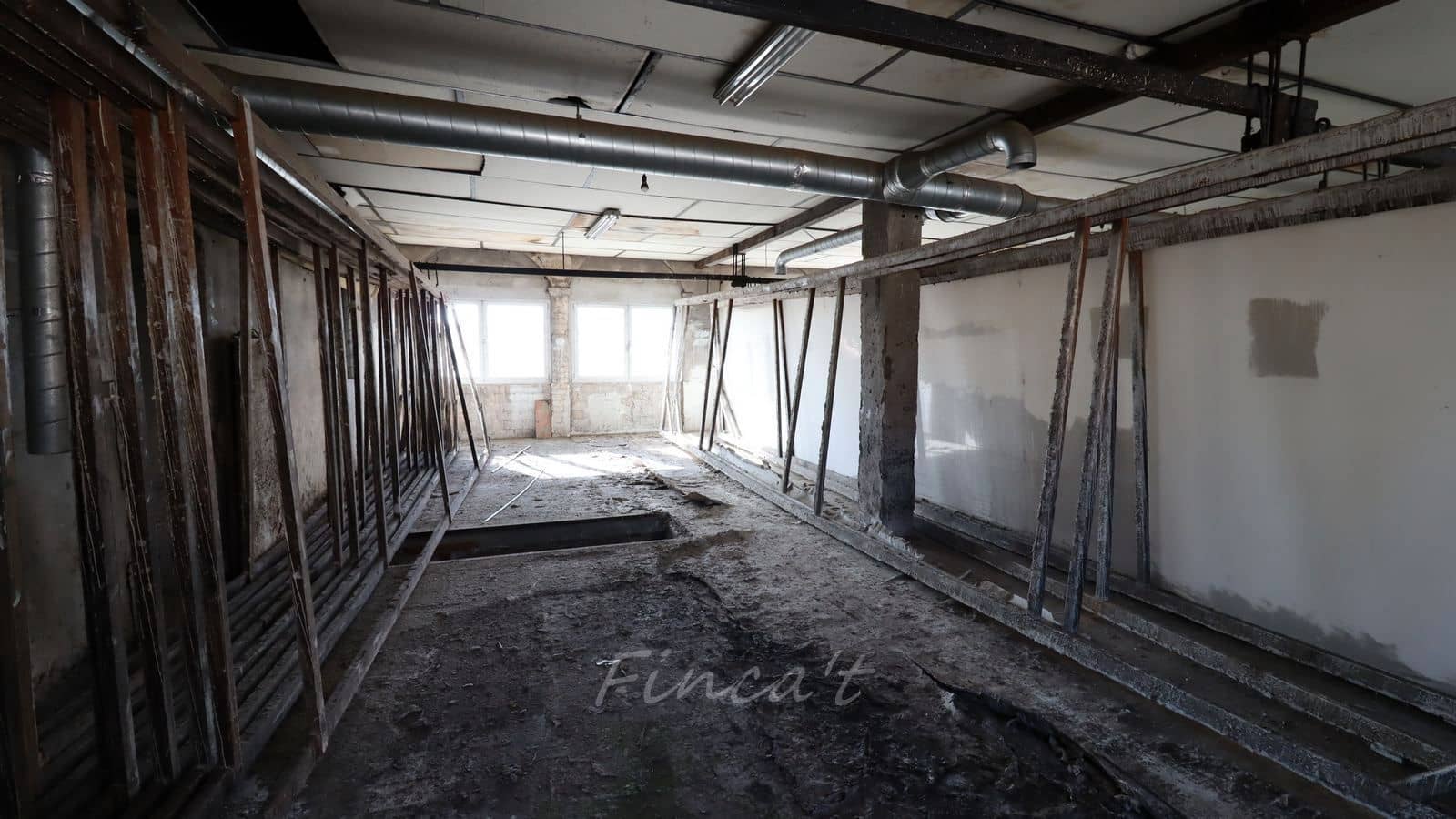 Commercial for sale in Moia - € 590,000 (Ref: 9420200)