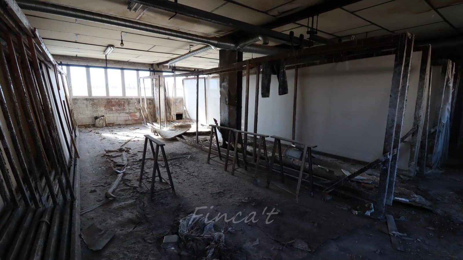 Commercial for sale in Moia - € 590,000 (Ref: 9420200)