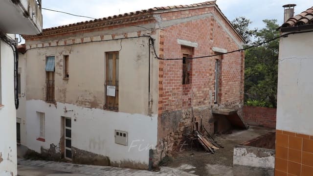 Townhouse for sale in Santa Maria d'Oló - € 79,000 (Ref: 9420202)