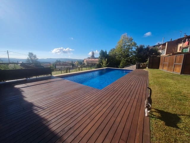 2 bedroom Flat for sale in Moià with pool garage - € 225,000 (Ref: 9420207)