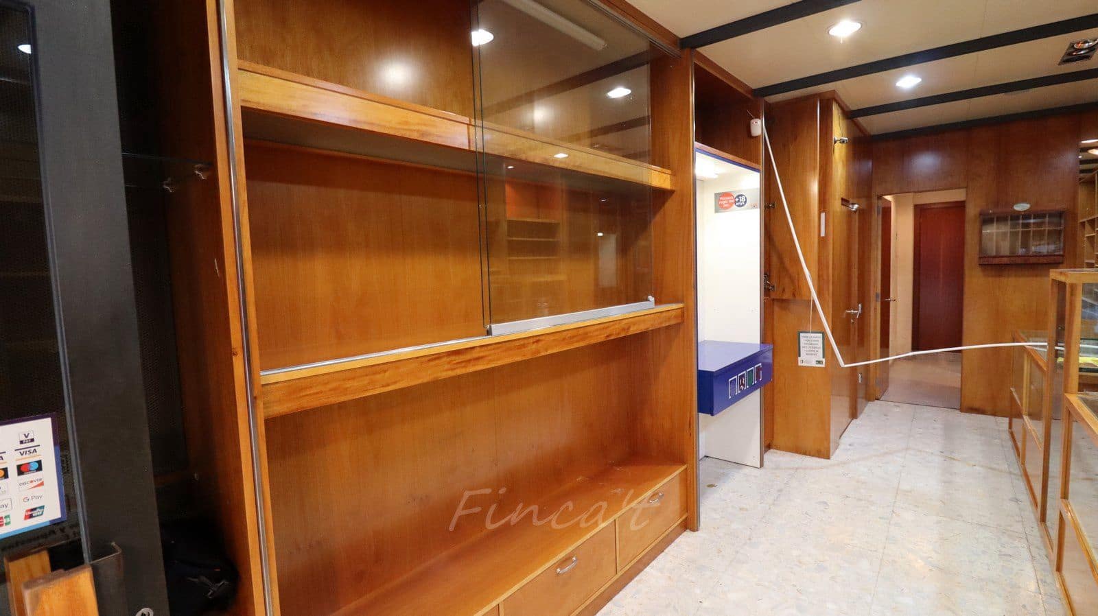 Local Commercial à louer à Moia - 450 € (Ref: 9431842)