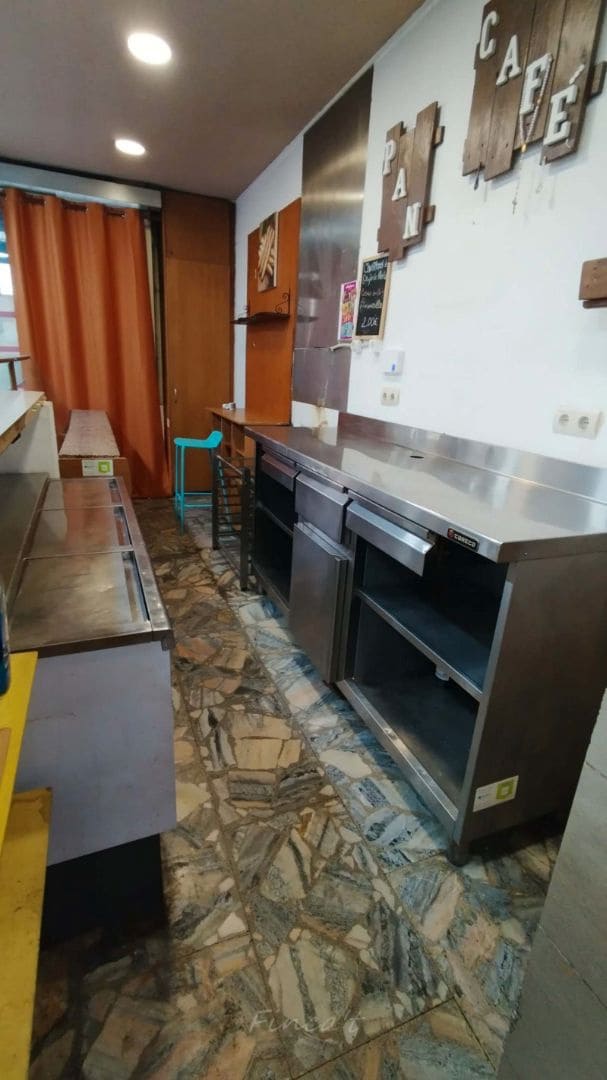 Commercial for rent in Moia - € 675 (Ref: 9542033)