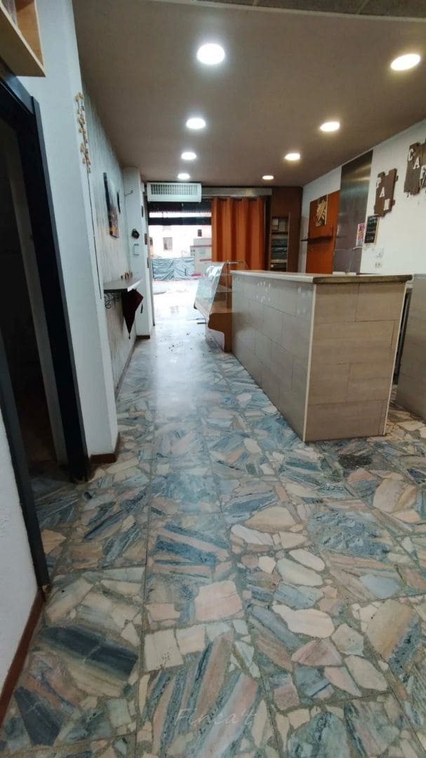 Commercial for rent in Moia - € 675 (Ref: 9542033)