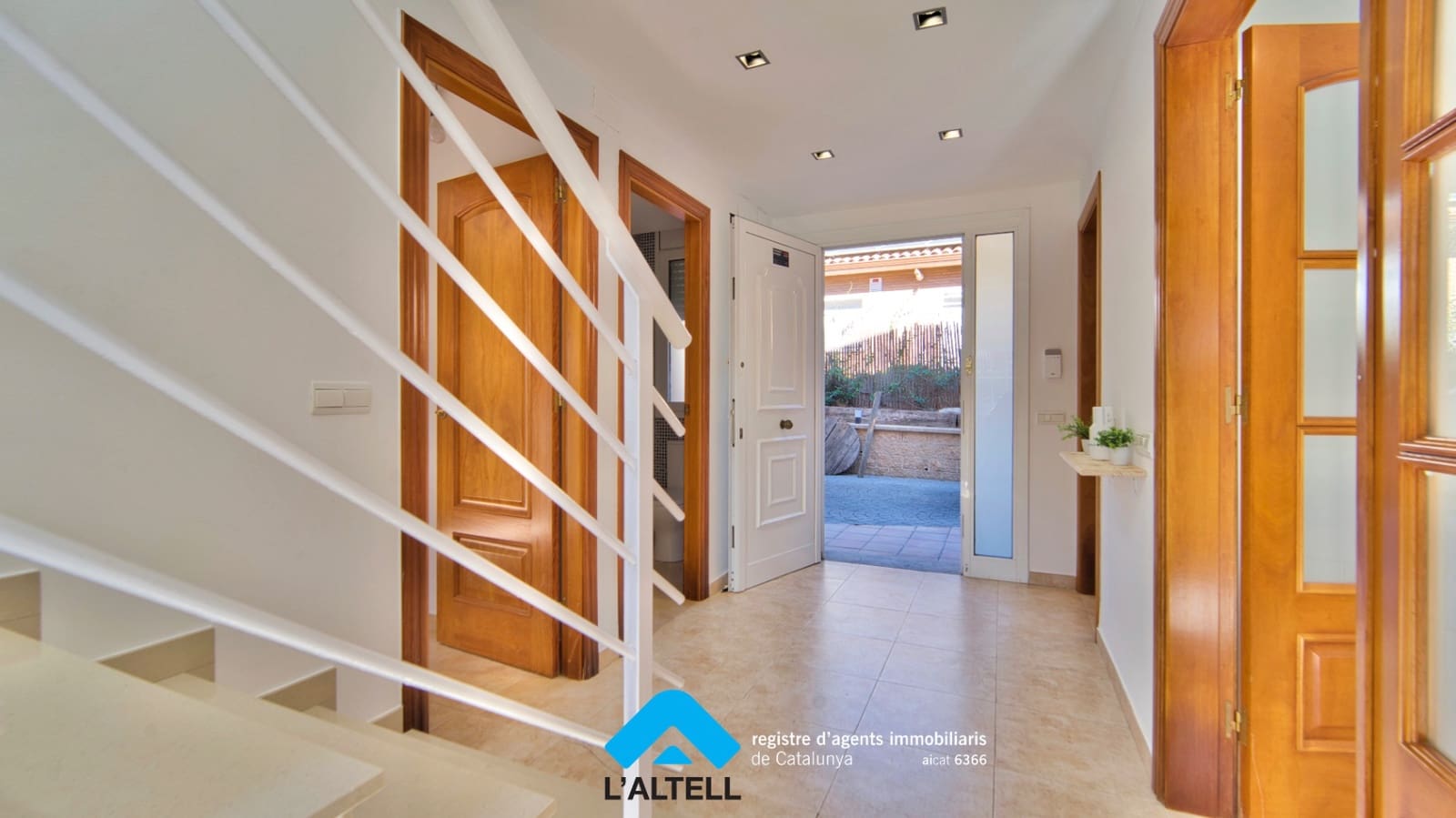 4 soverom Villa til salgs i L'Ametlla del Valles med svømmebasseng garasje - € 459 000 (Ref: 10077264)