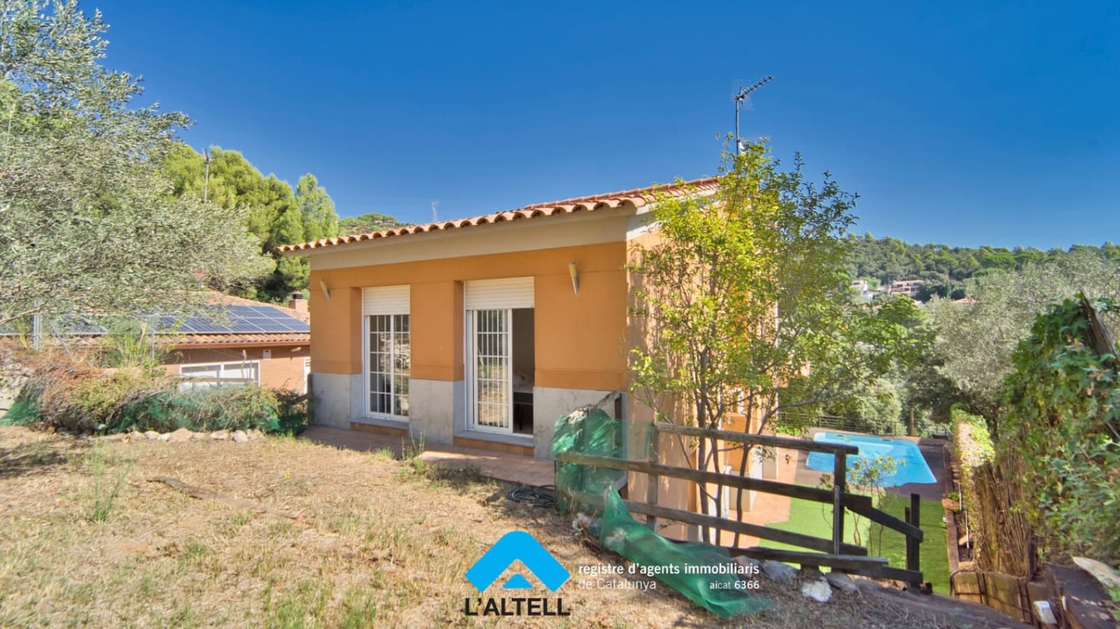 4 soverom Villa til salgs i L'Ametlla del Valles med svømmebasseng garasje - € 459 000 (Ref: 10077264)