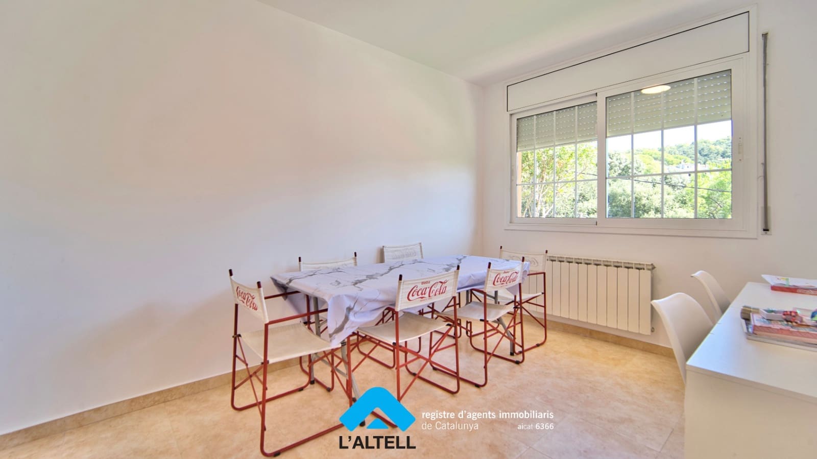 4 soverom Villa til salgs i L'Ametlla del Valles med svømmebasseng garasje - € 459 000 (Ref: 10077264)