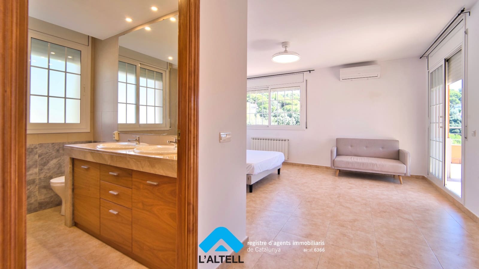 4 soverom Villa til salgs i L'Ametlla del Valles med svømmebasseng garasje - € 459 000 (Ref: 10077264)