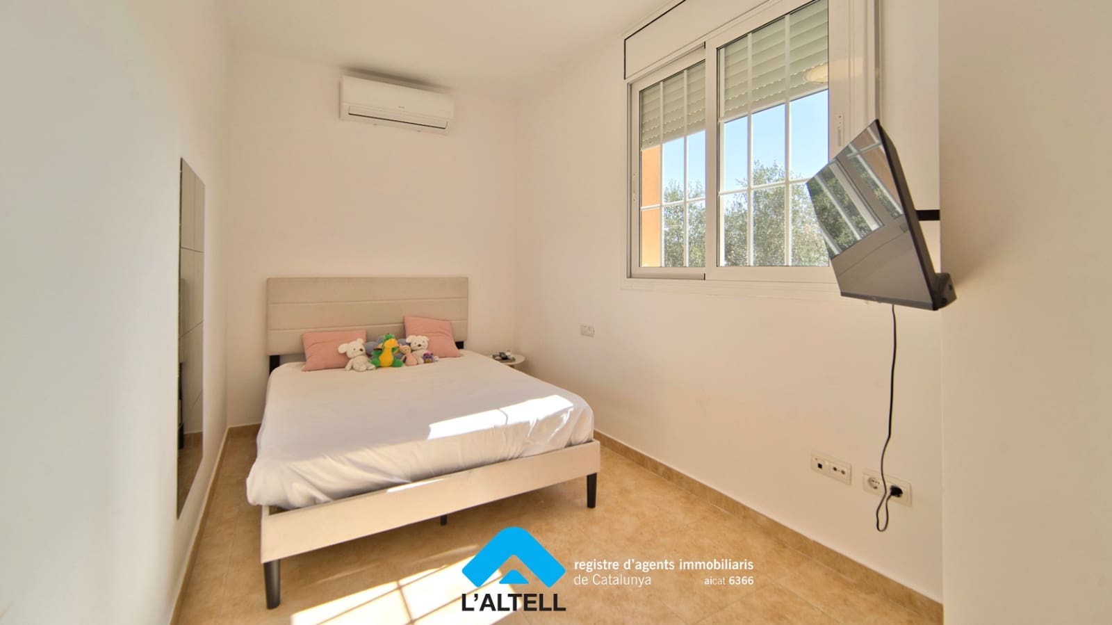 4 soverom Villa til salgs i L'Ametlla del Valles med svømmebasseng garasje - € 459 000 (Ref: 10077264)