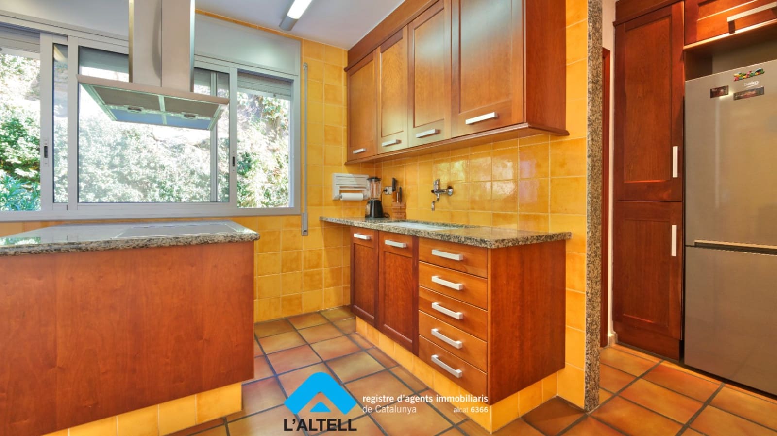 4 soverom Villa til salgs i L'Ametlla del Valles med garasje - € 495 000 (Ref: 10077265)