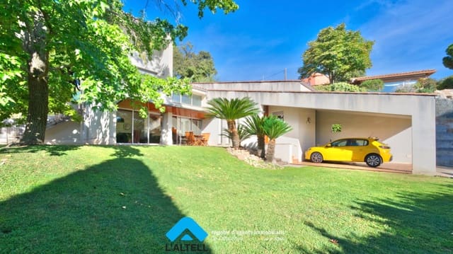 4 soverom Villa til salgs i L'Ametlla del Vallès med garasje - € 495 000 (Ref: 10077265)