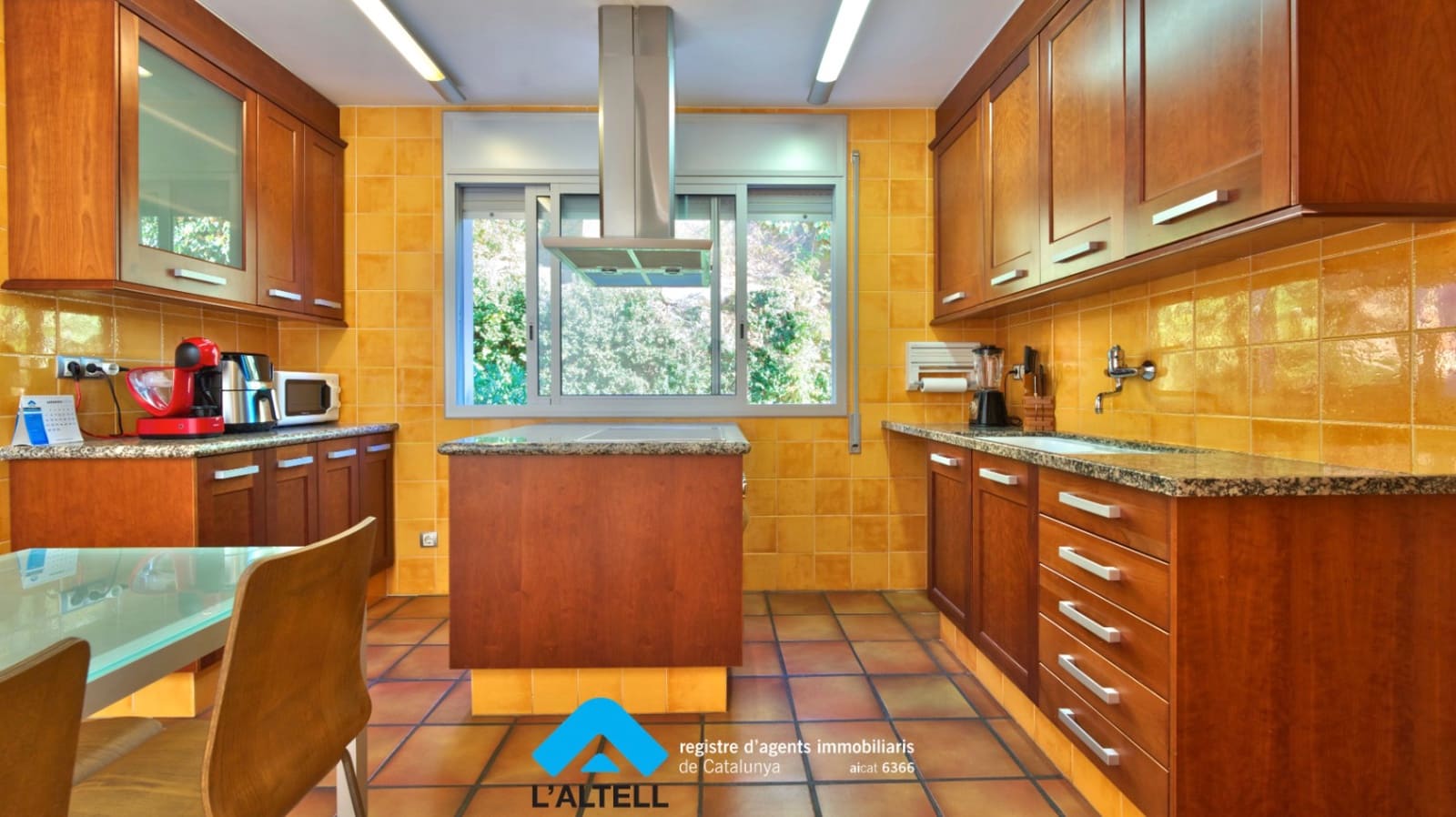 4 soverom Villa til salgs i L'Ametlla del Valles med garasje - € 495 000 (Ref: 10077265)
