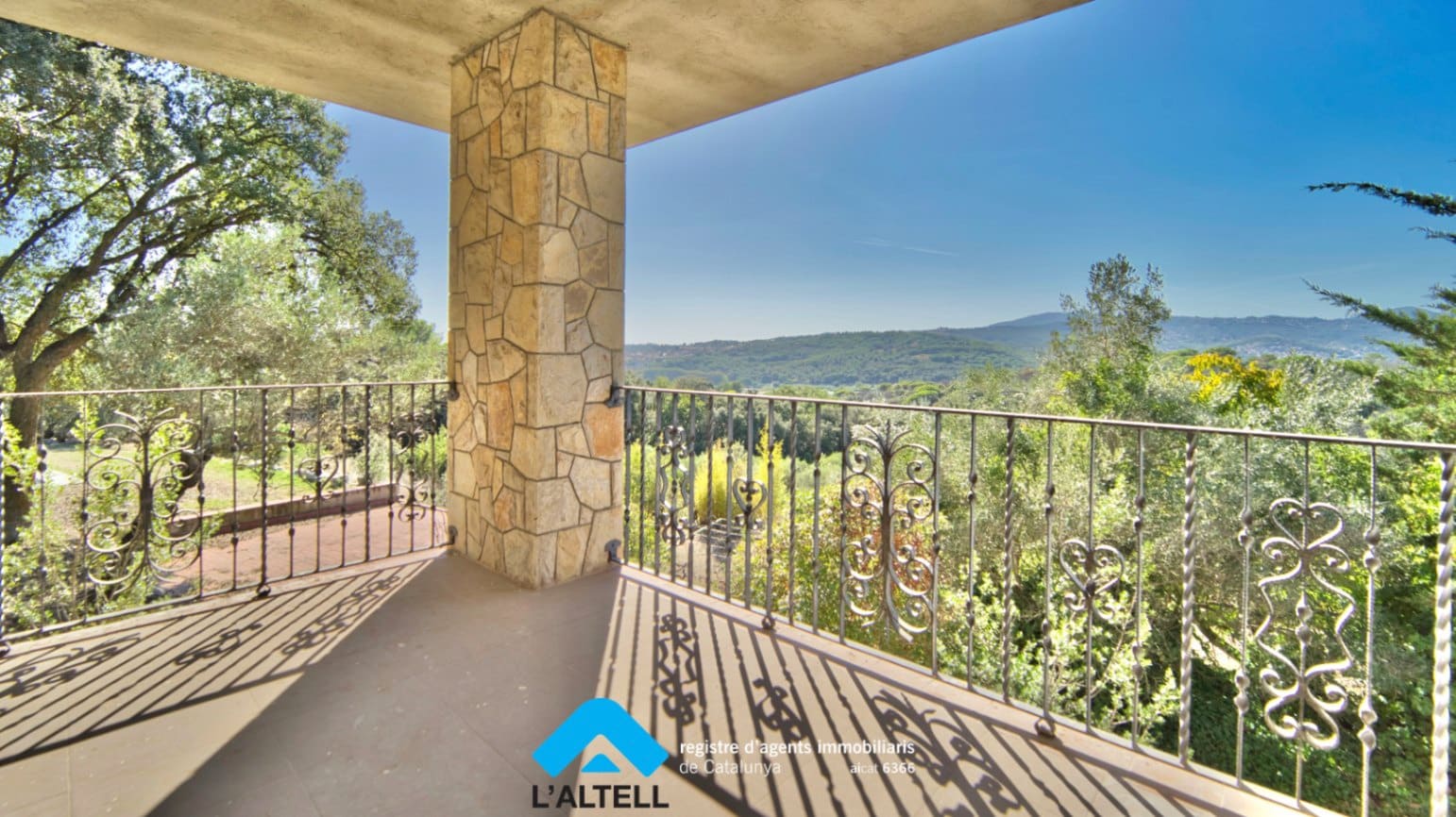 7 quarto Moradia para venda em L'Ametlla del Valles com piscina garagem - 950 000 € (Ref: 10118434)