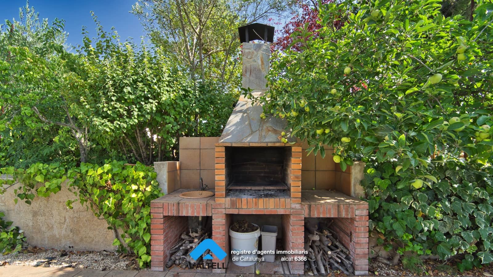 6 soveværelse Villa til salg i L'Ametlla del Valles med swimmingpool garage - € 1.200.000 (Ref: 9219043)