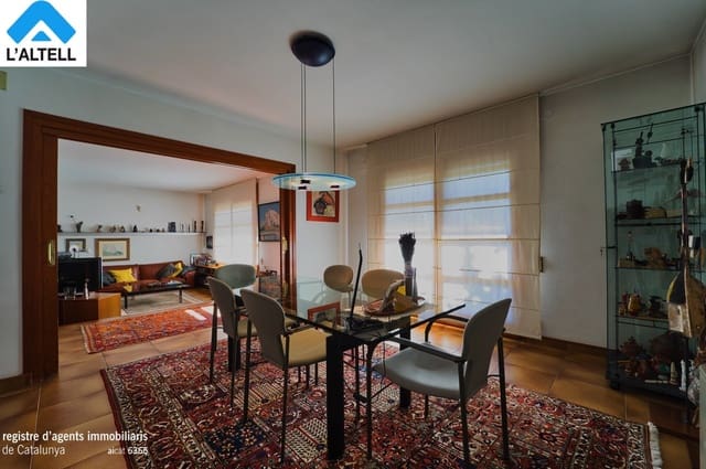 4 Zimmer Villa zu verkaufen in L'Ametlla del Vallès mit Pool Garage - 1.047.000 € (Ref: 9219045)